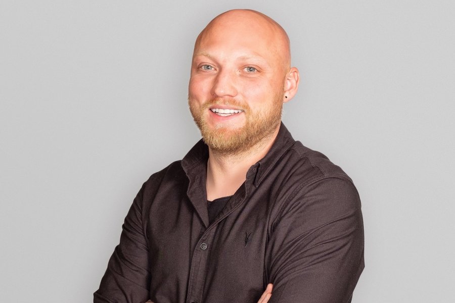 Wayne Oakes – Dice